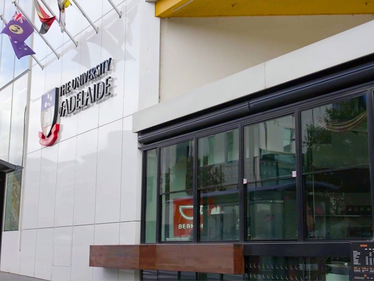 Edukacja POC w nowej ods?onie: USG klasy premium w Adelaide Health Simulation, The University of Adelaide, Australia